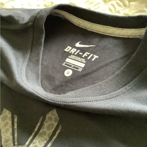 Manny Pacquiao NIKE DRI-FIT t-shirt, BLACK and GREY, size S - Picture 3 of 11